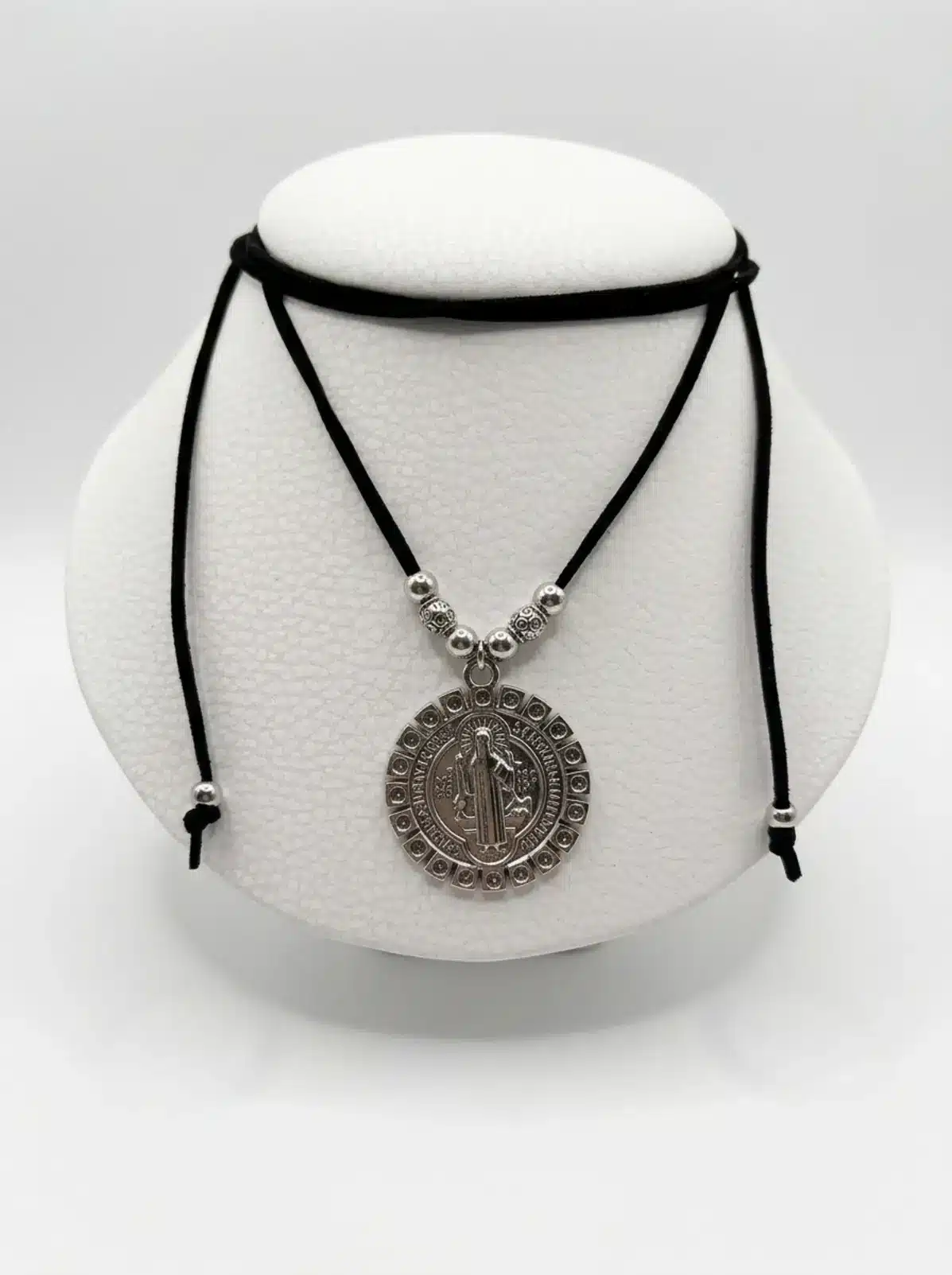 Collar Nito Negro